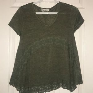 Green lace T-shirt